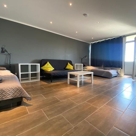 Duisburg Von Oben 3,5 Zimmer 8.Og Frisch Saniert Bagian luar foto
